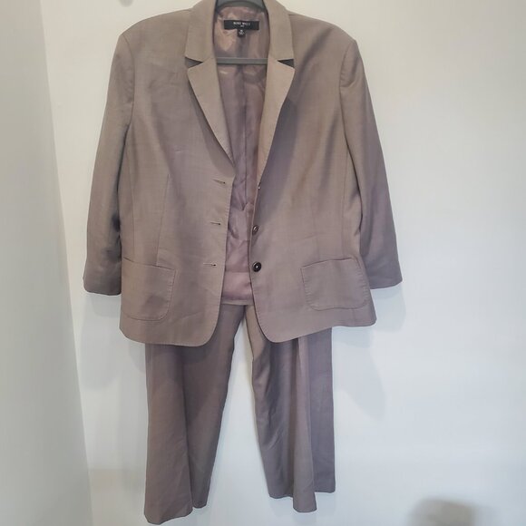 Nine West Light Grey Pant Suit with 3/4 Sleeves 16 - Picture 3 of 13